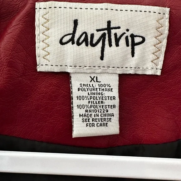 Daytrip’ Faux Leather Jacket. Size X-Large - Picture 5 of 5